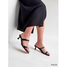 Шльопанці жіночі Silik чорні з натуральної лакованої шкіри весна-осінь