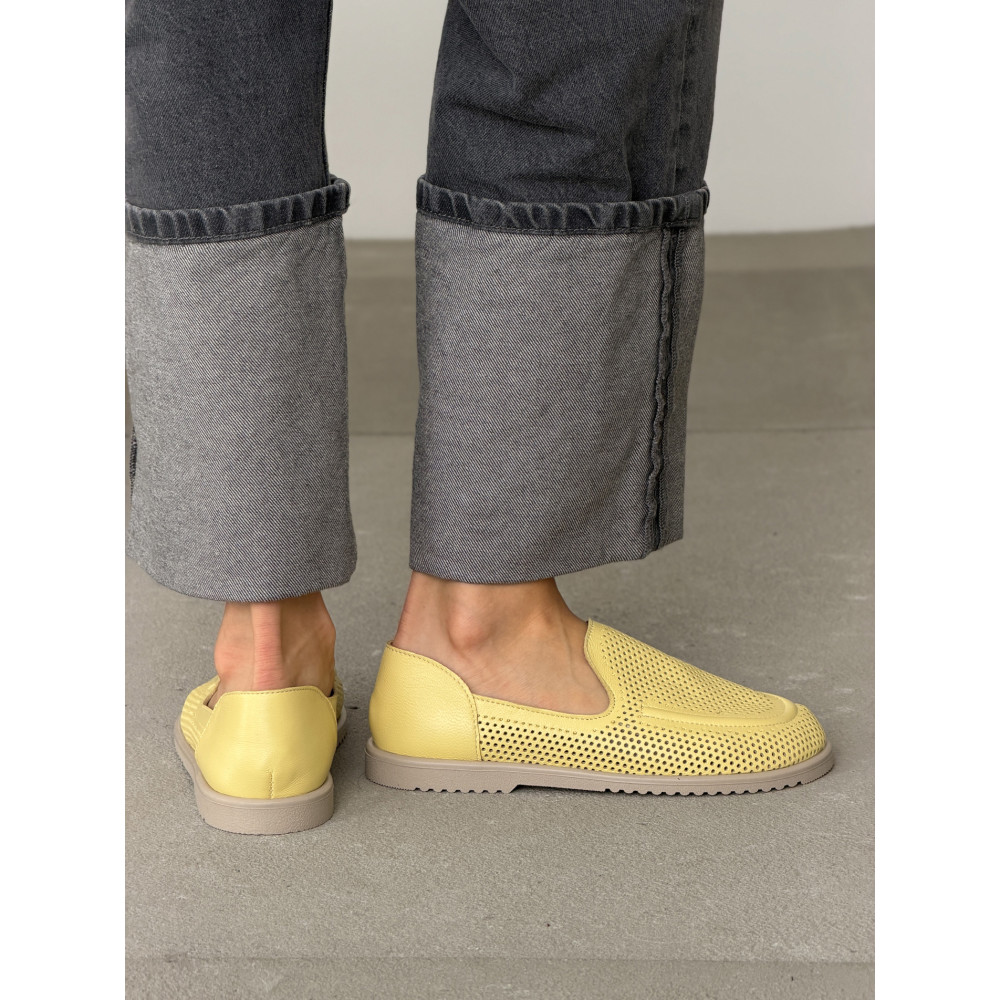 Лофери barefoot NikArt шкіряні ніжно-жовті з перфорацією та анатомічним носиком
