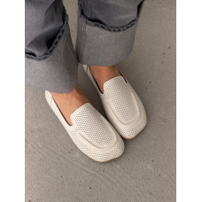 Жіночі лофери barefoot з перфорацією шкіряні світло-бежеві комфортні та стильні