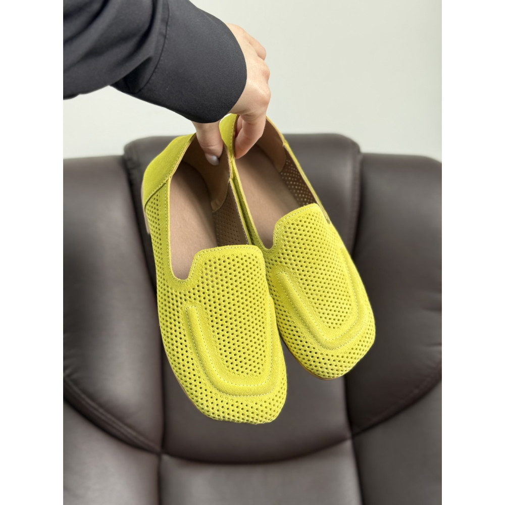 Жіночі лофери barefoot з перфорацією замшеві лаймові натуральна замша