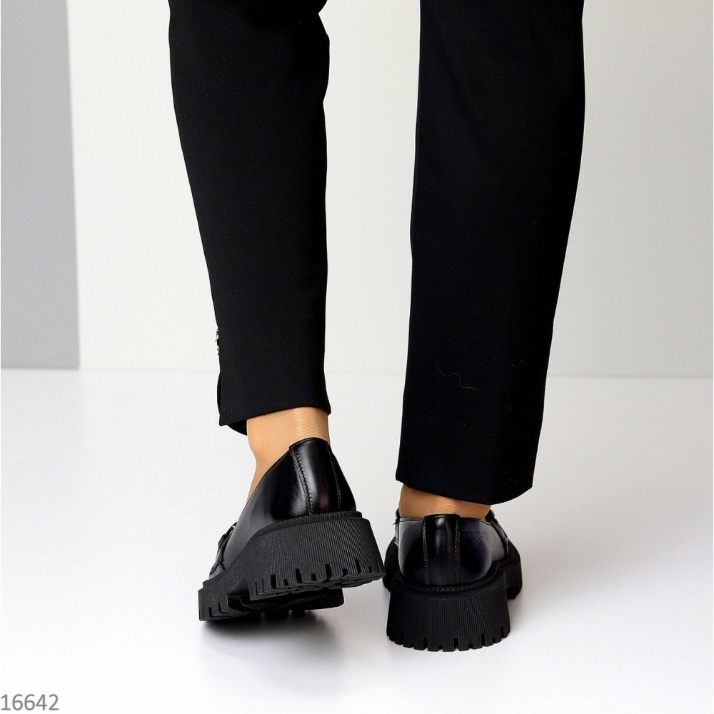 Удобные черные кожаные туфли лоферы натуральная кожа цвет на выбор