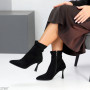 Элегантные мягкие черные замшевые ботильоны на шпильке