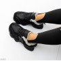 Трендовые комбинированные черные зимние кроссовки