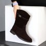 Удобные шоколадные полусапоги из натуральной замши с низким ходом и молнией
