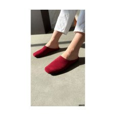 Мюли Nina_Mi рубінового кольору з натурального замшу для повсякденного носіння Мюли Nina_Mi рубінового кольору з натурального замшу для повсякденного носіння